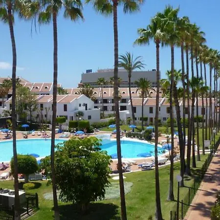 Apartment Great Beachside Duplex In Playa De Americas