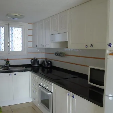 Apartment Great Beachside Duplex In Playa De Americas *