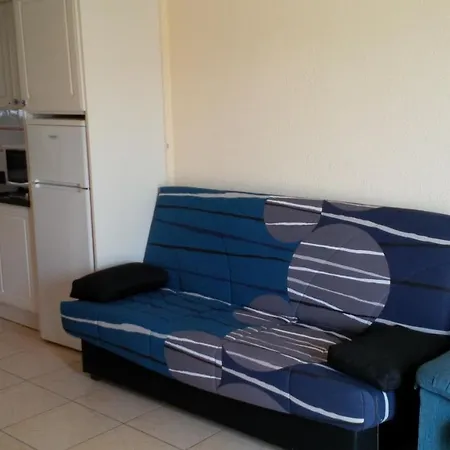 Apartment Great Beachside Duplex In Playa De Americas